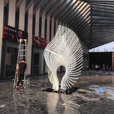 六安雾森设备 贺鑫 不锈钢雕塑灯 不锈钢管雕塑 玉溪南京不锈钢雕塑厂图2
