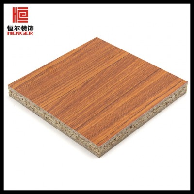 厂家批发 单面单色木纹 刨花板 E2级别办公桌刨花板