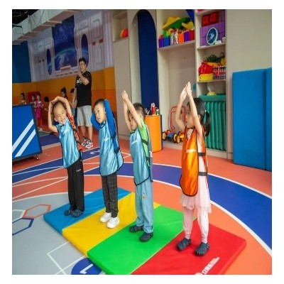 耐福雅 幼儿园地胶 2.0 纯色 密实底 发泡底 定制 塑胶地板图3