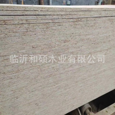 OSB厂家9-18mm防水欧松板 定向刨花板 酚醛 别墅专用装修板包装板图4