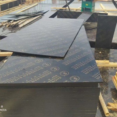 木胶板1220x2440清水模板木工板建筑18mm厂家批发全整芯厚薄均匀图2
