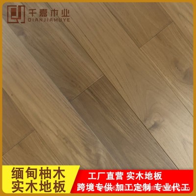 千嘉木业缅甸柚木地板定制客厅卧室原木地板生产安装锁扣实木地板图3
