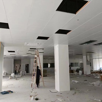 集成吊顶铝扣板吊顶天花板600*600办公室医院铝天花厂家工程专用图4