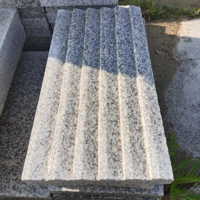 长期大量现货吉林白芝麻白花岗岩石材汽车坡道砖防滑减速带石图3