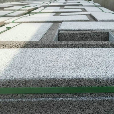 PC仿石砖人行道防滑小区广场芝麻灰黄金麻芝麻黑透水砖混凝土制品图5