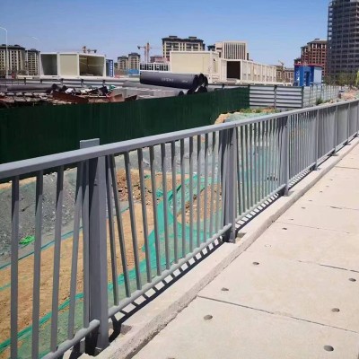 厂家铝合金桥梁护栏河道桥梁市政道路隔离护栏铝合金护栏现货图3