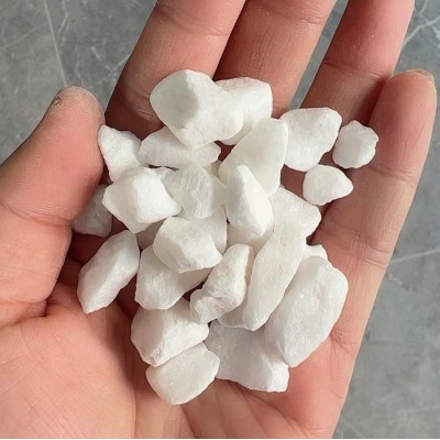 厂家供白色透水石子水磨石白碎石水洗石耐磨地坪造景打磨白色石子图2