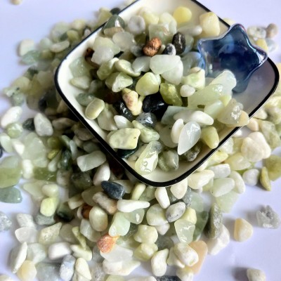 丹东绿洗米石绿玉石透水地坪用胶粘石骨料汗蒸房绿玉石盆栽铺面石图2