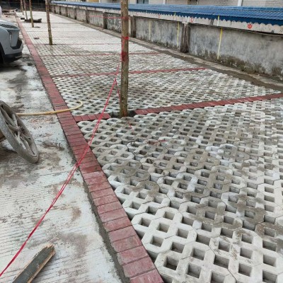 400*400*70 双8植草砖混凝土停车场车位种草砖市政园林绿化草坪砖图2