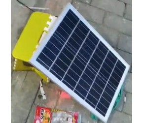 太阳能投光灯