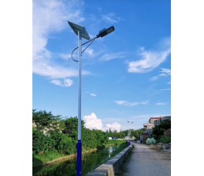 太阳能路灯