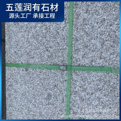 产地直发芝麻灰火烧板 30mm厚庭院户外广场地铺石 浅灰色花岗岩砖图2