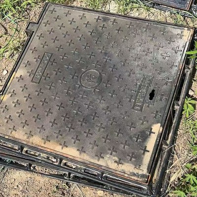 铸铁井盖下水道污水铸铁雨水圆形方形井盖公路铁井盖铸铁雨水篦子图3