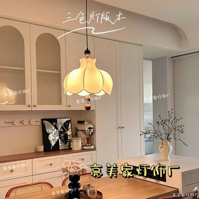 卧室灯法式中古风布艺餐厅吊灯复古实木南洋日式诧寂风卧室房间灯图3