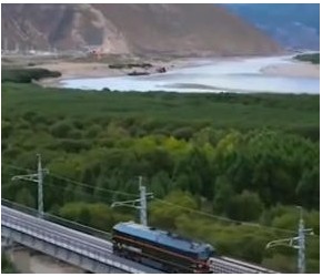 新世界工程青藏铁路，为何称不可复制？得知真相后美国人都竖拇指