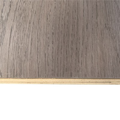 现货批发家装锁扣地板8mm非金属矿物芯阻燃地板防水防刮木纹地板图4