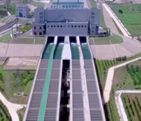 世界上最伟大的工程，上万人耗时10年，建造全长4530公里的河流