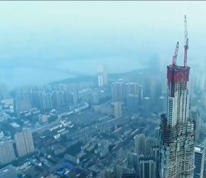 有一种造楼机叫“中国速度”！