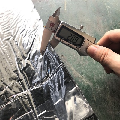 东方雨虹防水FXZ-200自粘聚合物改性沥青防水卷材2mm厚屋顶专用图2